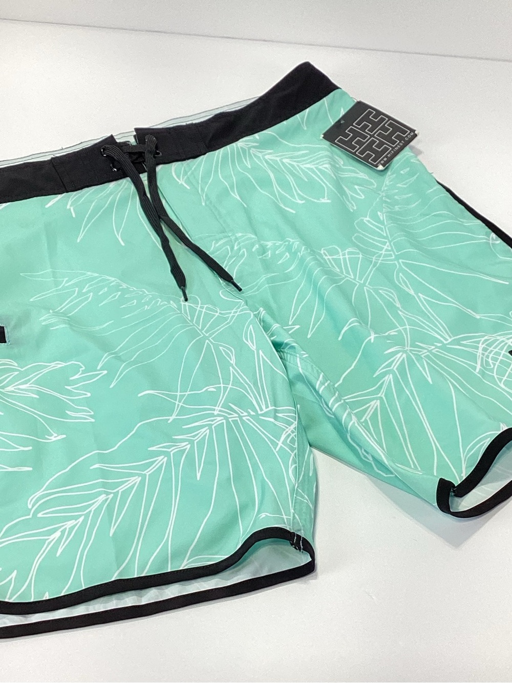 Hawaii’s Finest Brand Men's Aqua Swim Trunks Board Shorts Surf Trunks NWT 36